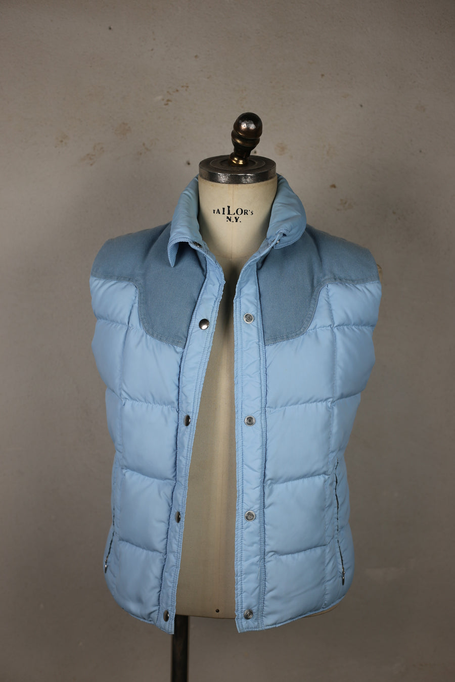 DOWN VEST MADE IN USA TEMPCO - M -