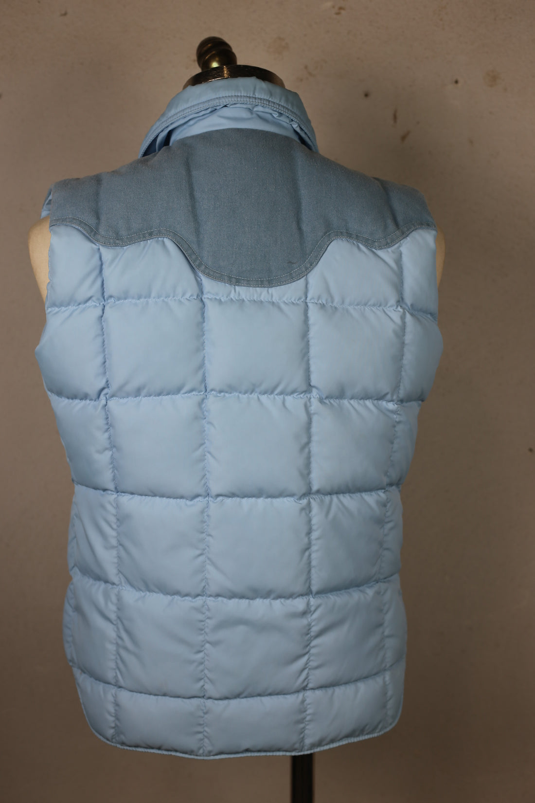 DOWN VEST MADE IN USA TEMPCO - M -