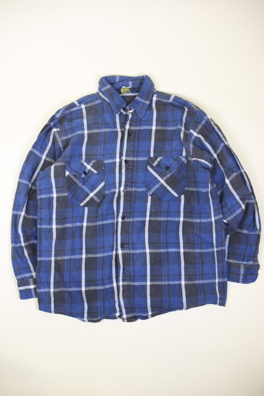 BROOKS BROTHERS BUTTON DOWN SHIRT - S -