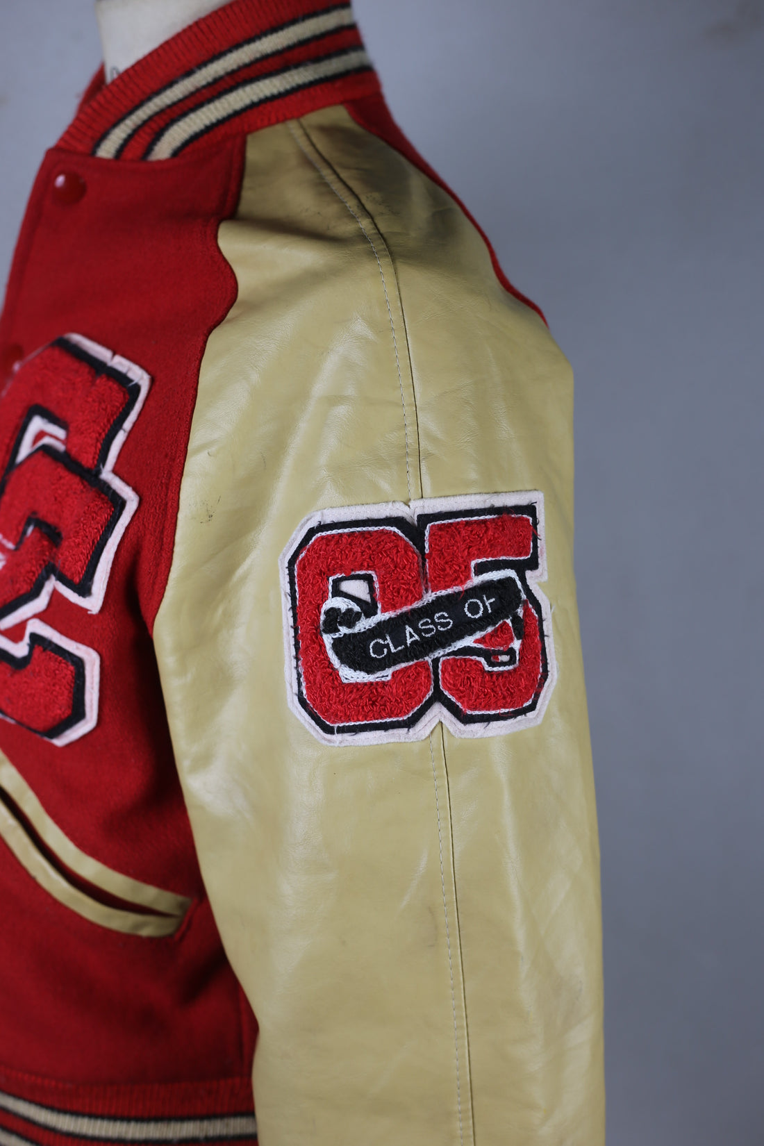 Varsity   MADE IN USA  - S  -