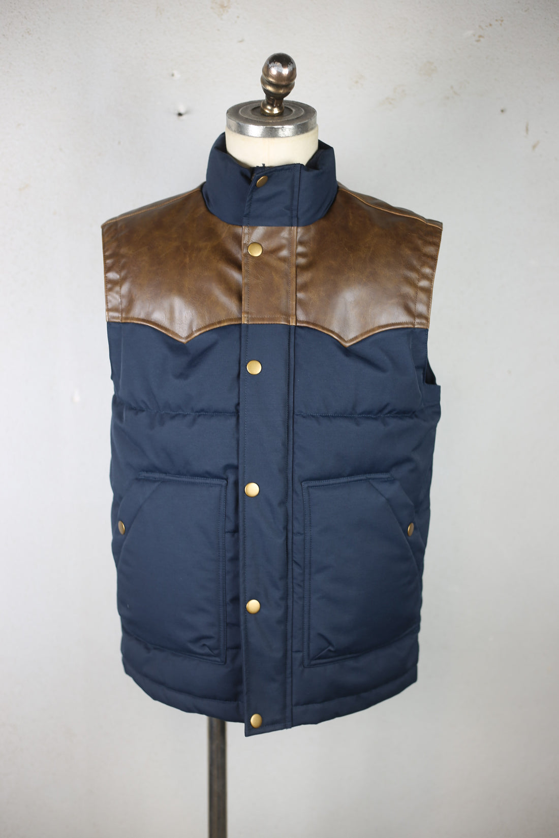 DOWN VEST  VINTAGE  - S -