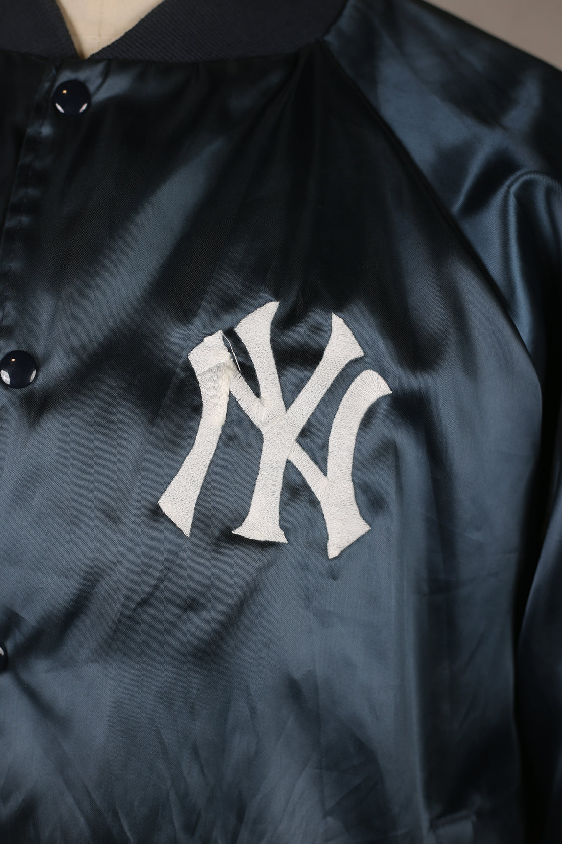 NYLON JACKET  MADE IN USA  -  XL -