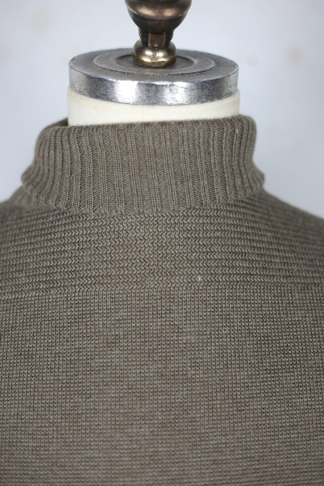 MAGLIONE  A COLLO ALTO ESERCITO  - M  -