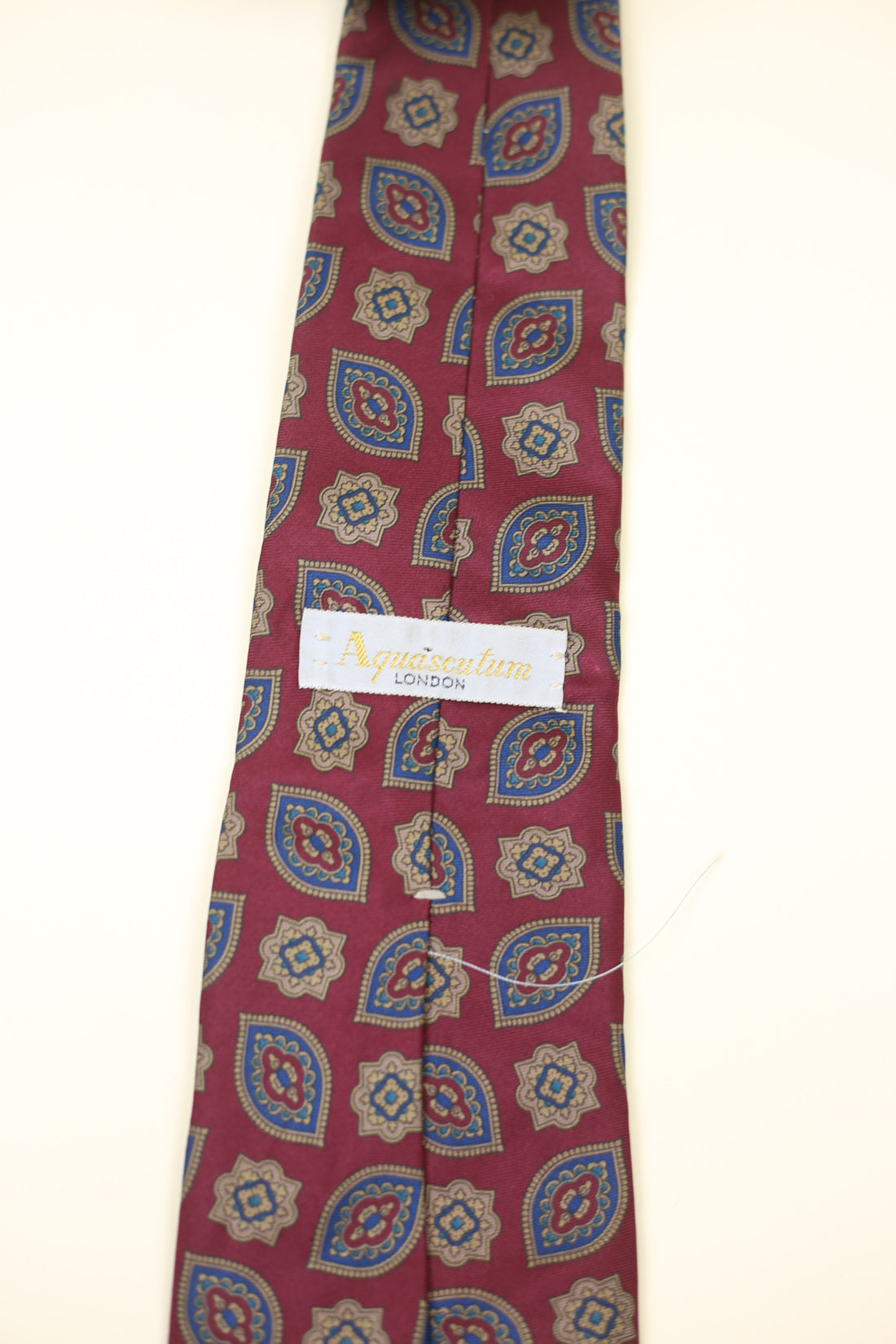 AQUASCUTUM TIE