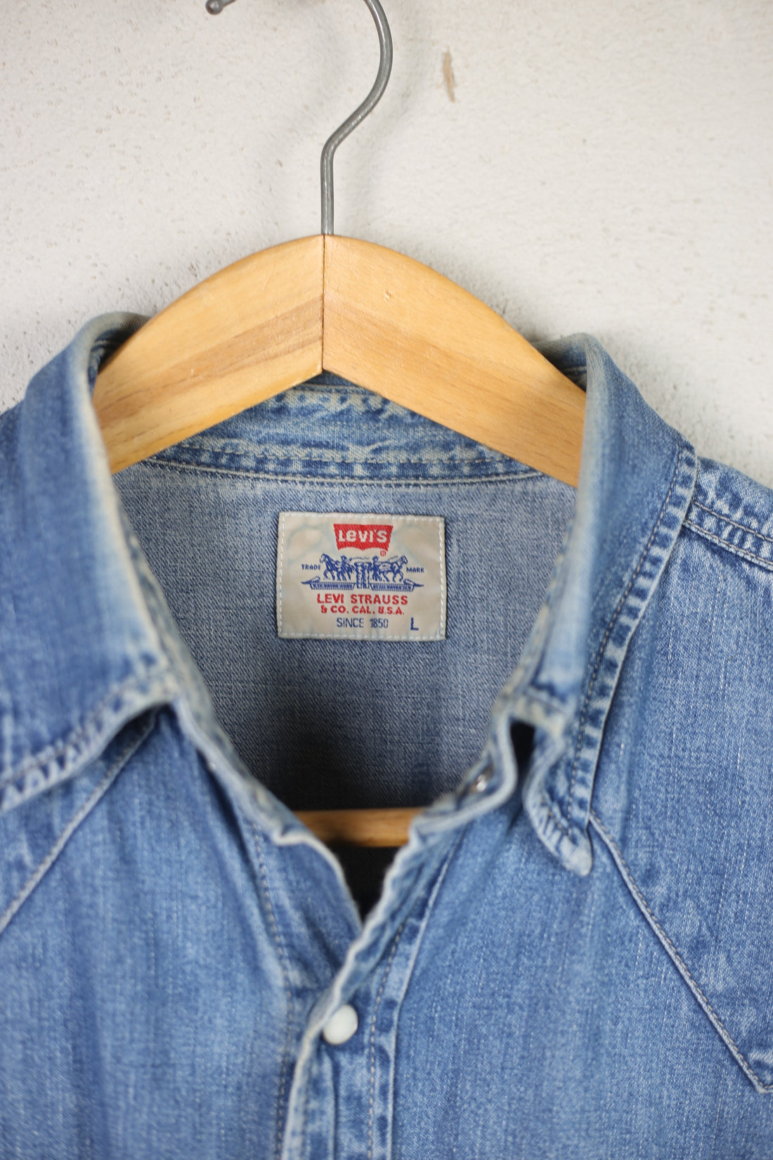 LEVIS Denim Shirt - L -