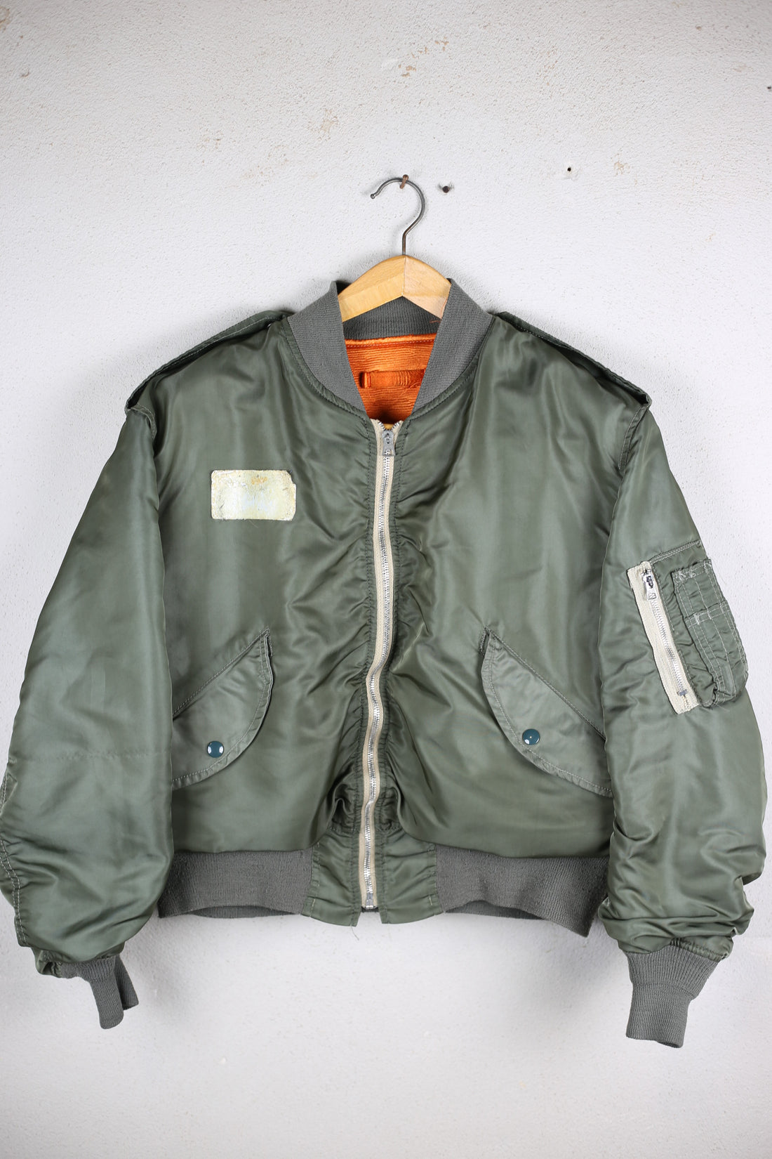 BOMBER L2B ALPHA INDUSTRIES MADE IN USA