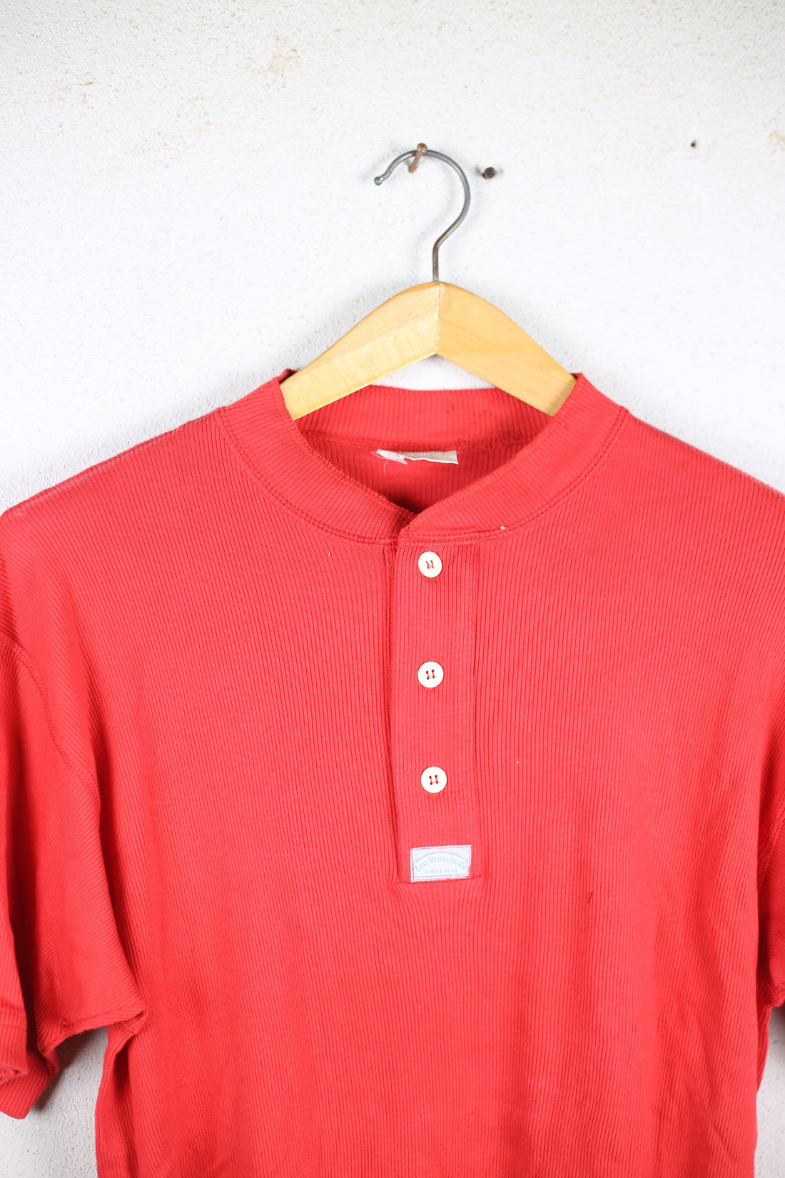 HENLEY LEVIS   - XL-