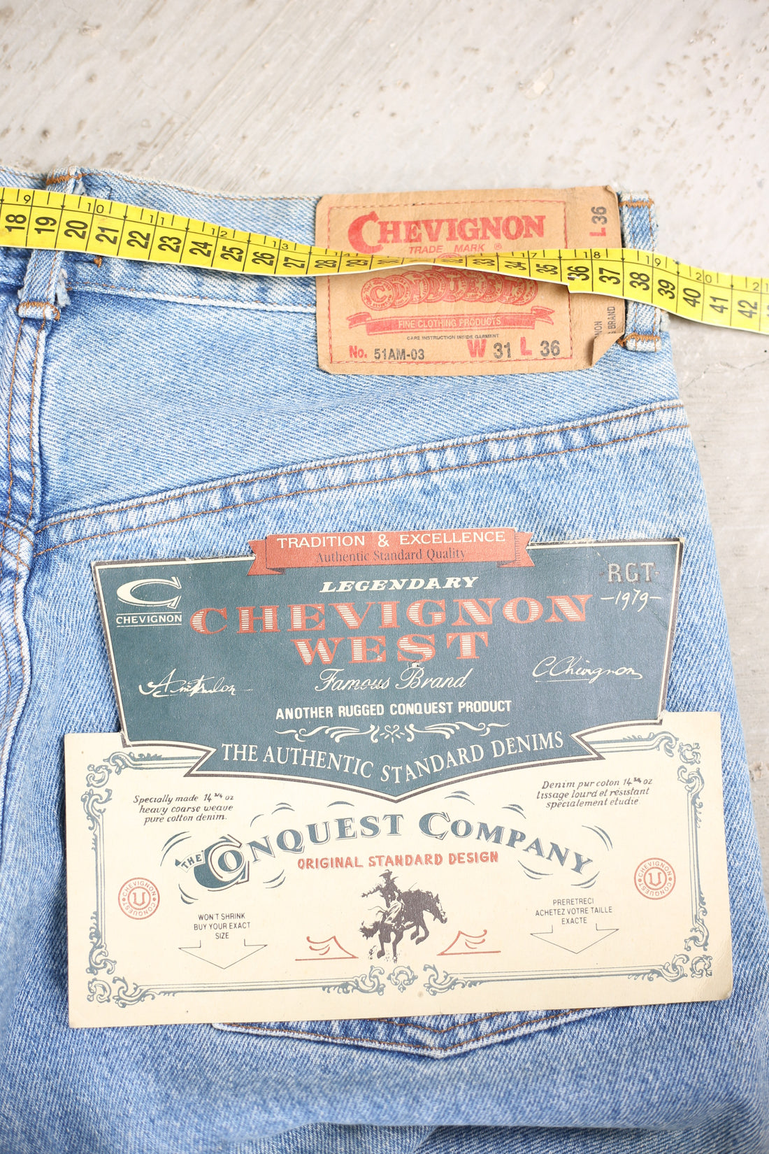 CHEVIGNON DEADSTOCK JEANS
