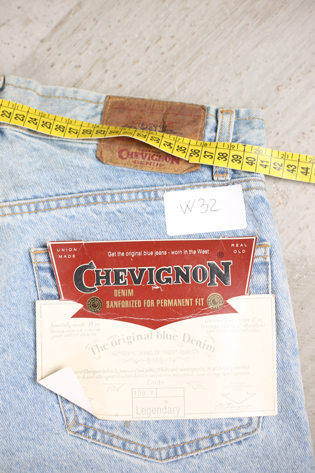 CHEVIGNON DEADSTOCK JEANS