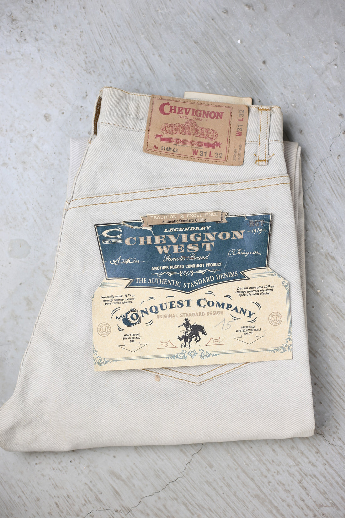 DEADSTOCK CHEVIGNON JEANS - W31 44/46 IT -