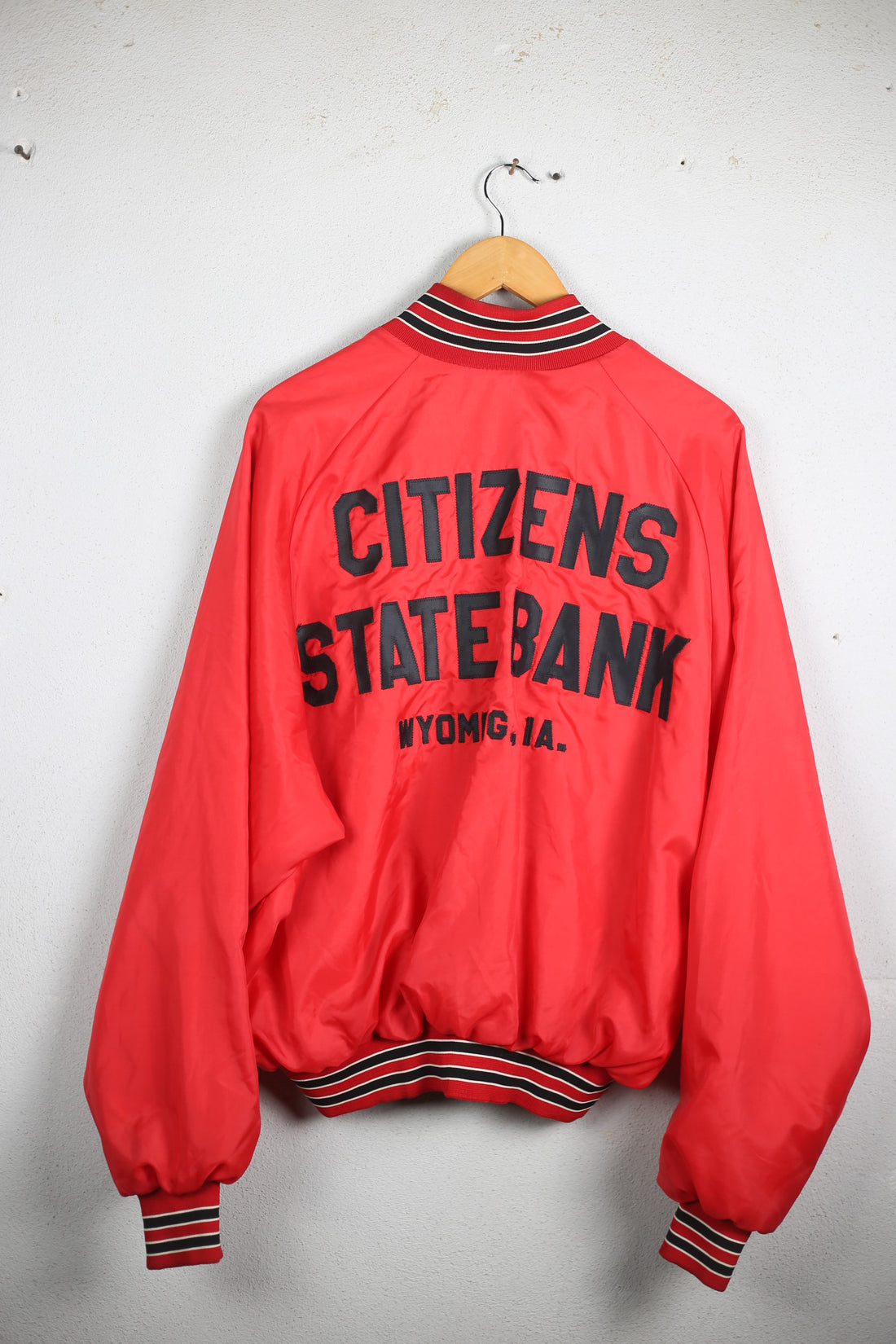 Varsity   MADE IN USA  - XL   -
