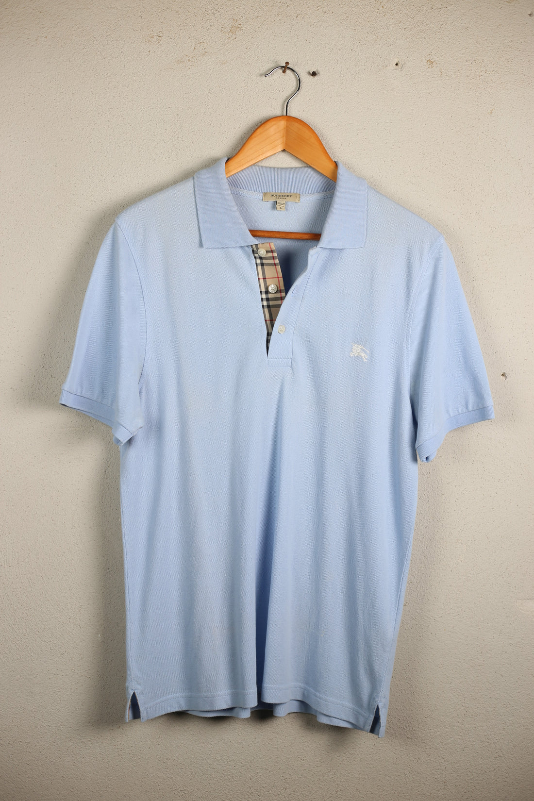 Polo Burberry    -  L -