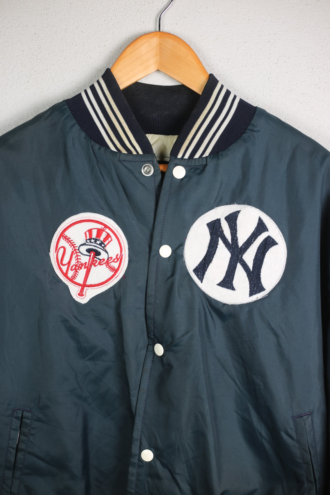 Varsity   MADE IN USA  - XL   -