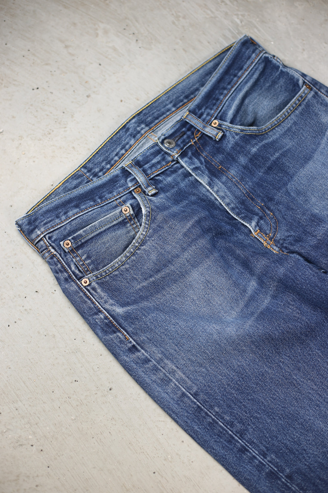 Levis 751    - W34- 48 it -