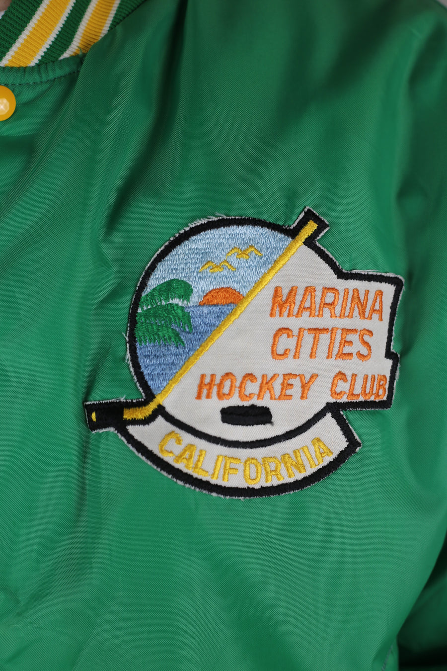 VINTAGE HOCKEY NYLON JACKET MADE IN USA - XL -