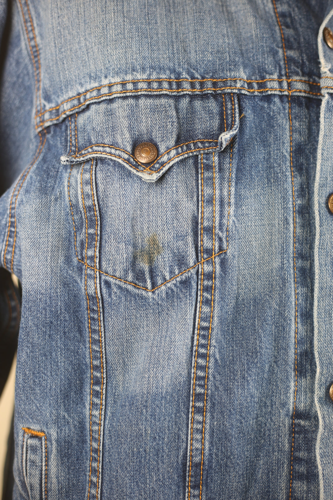 LEVIS DENIM JACKET - L - 