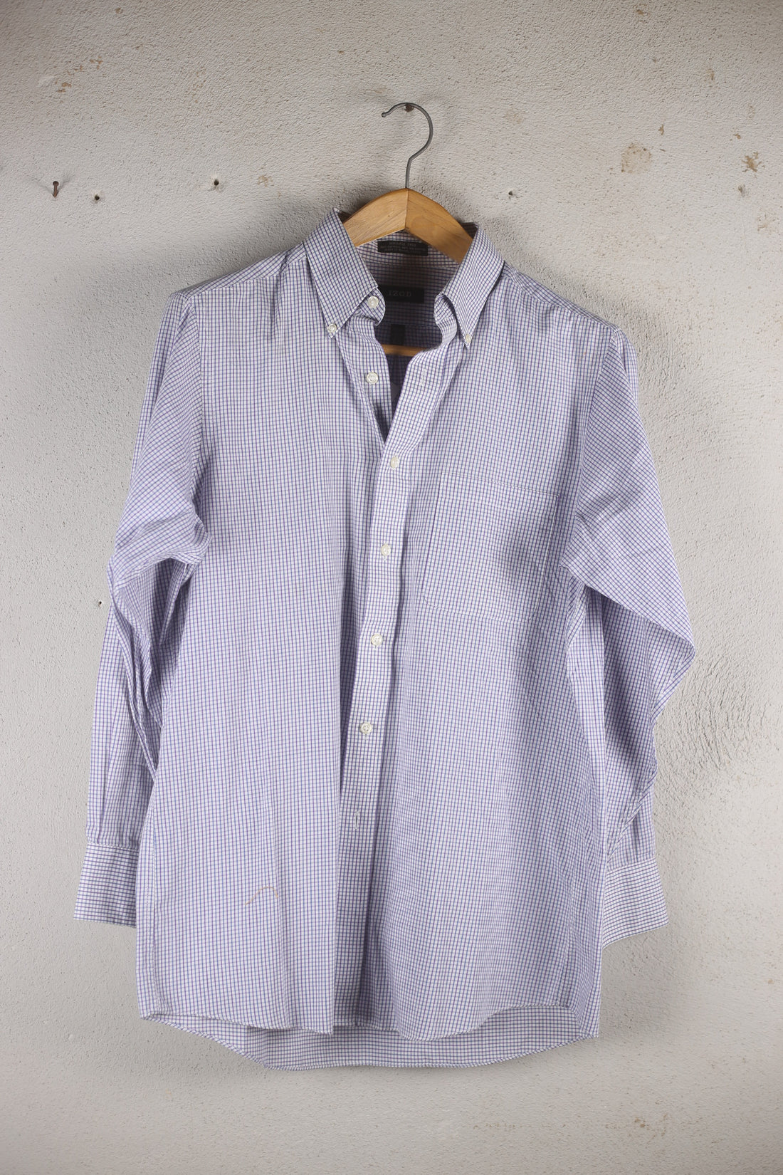 IZOD Shirt - M -