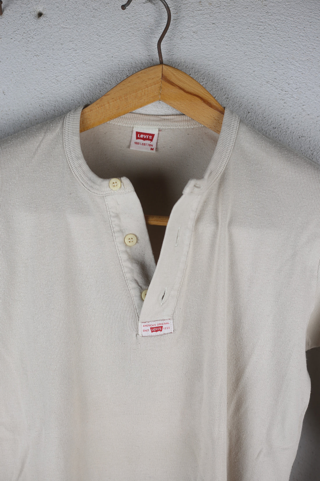 Henley shirt  levis   - M -