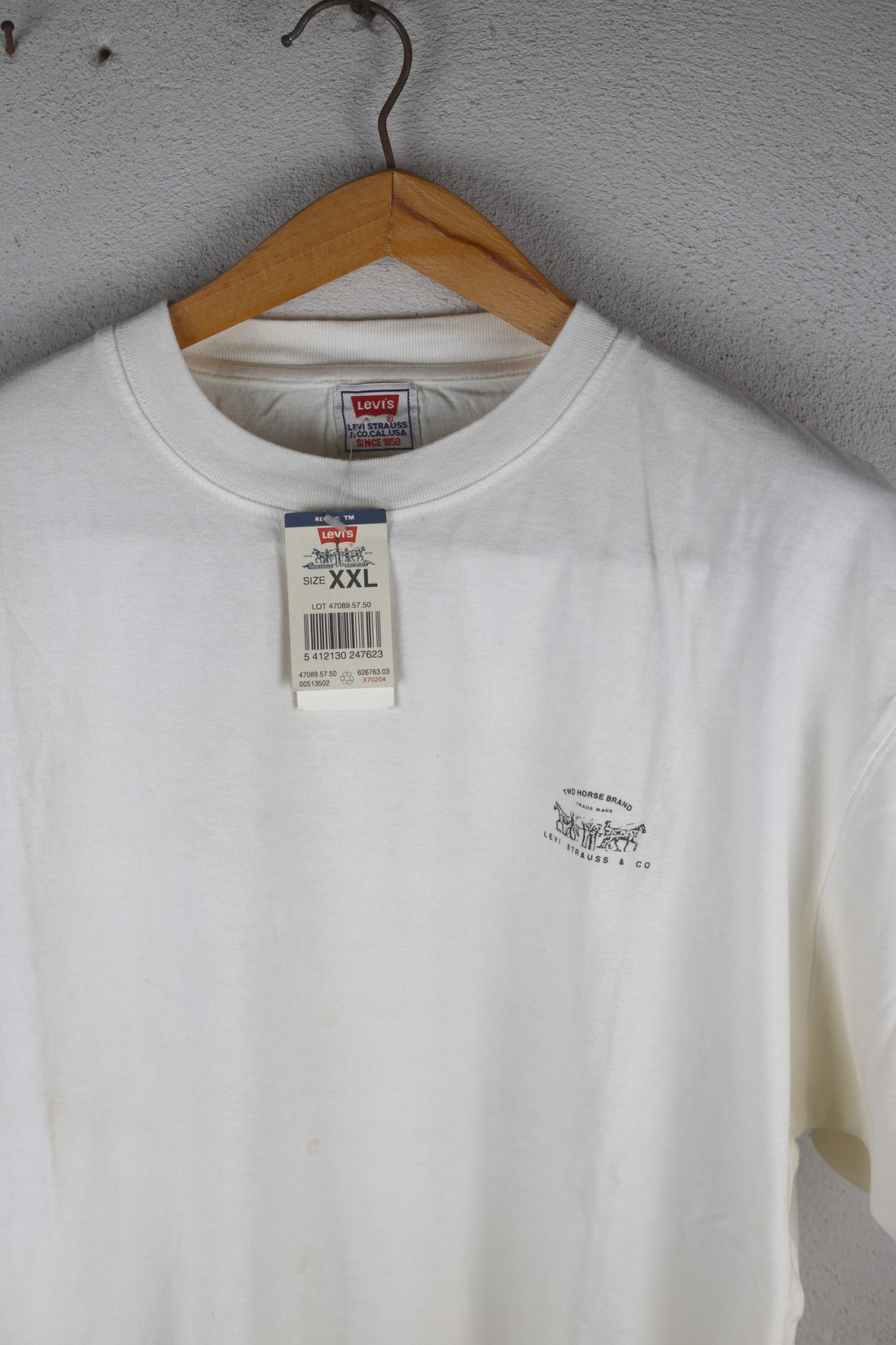 T- shirt  Levis   - XXL -