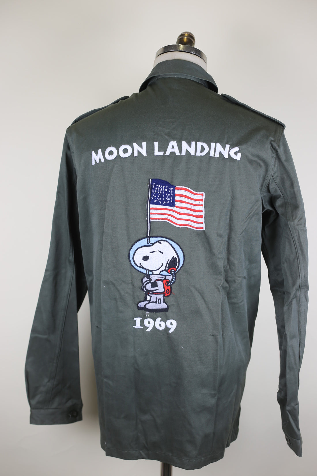 Camicia   Army  con ricamo Snoopy Moon Landing   - L  -