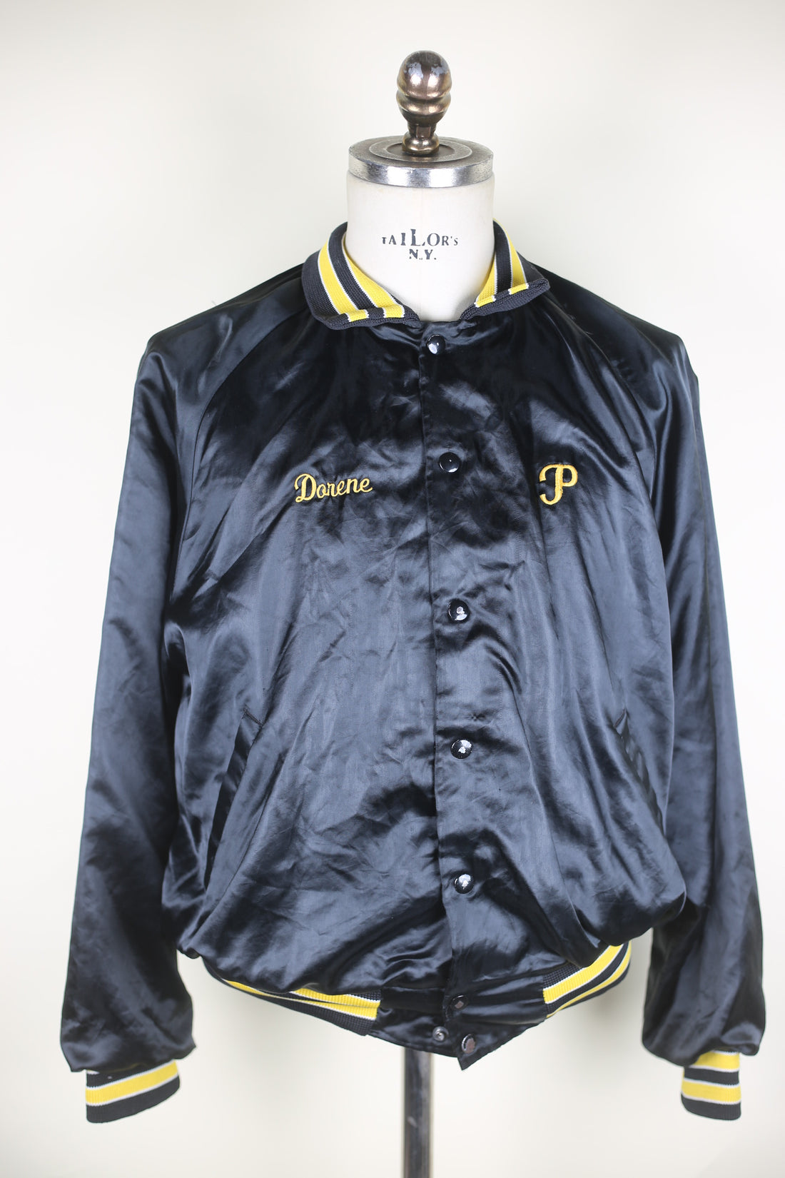 VINTAGE NYLON JACKET MADE IN USA WITH JAPAN EMBROIDERY - M -