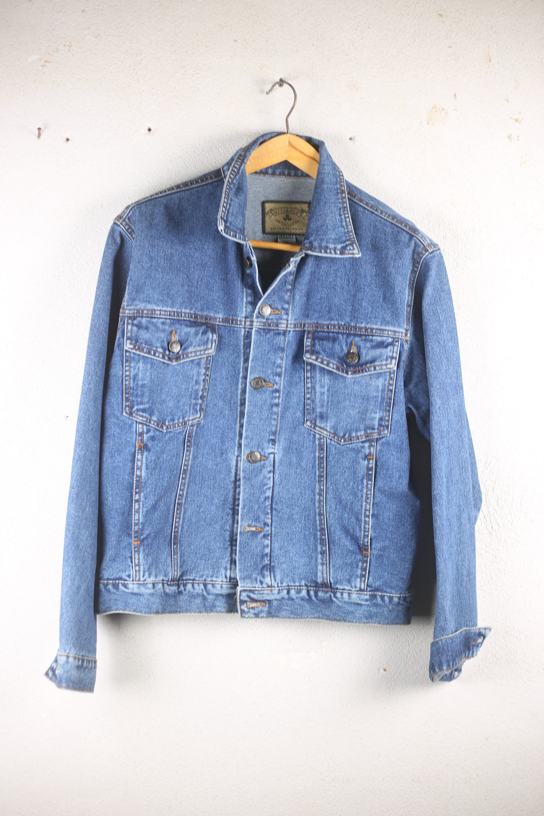 DENIM JACKET WITH PATCHES - M -