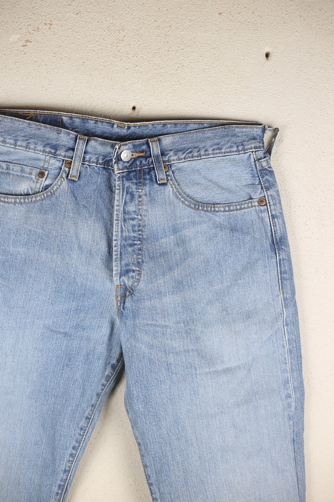 Levis 501 - W32- 44 it - 1683) (Copy 3)