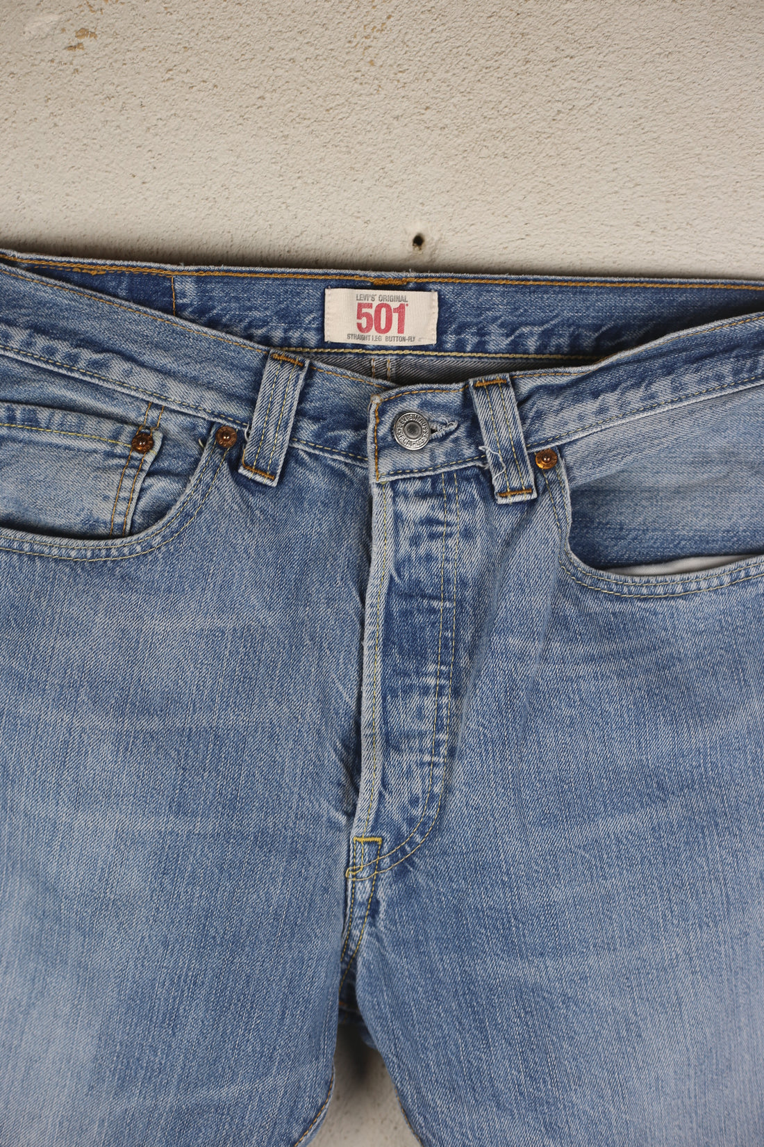 Levis 501 - W32- 44 it - 1685Copy 4) (Copy)