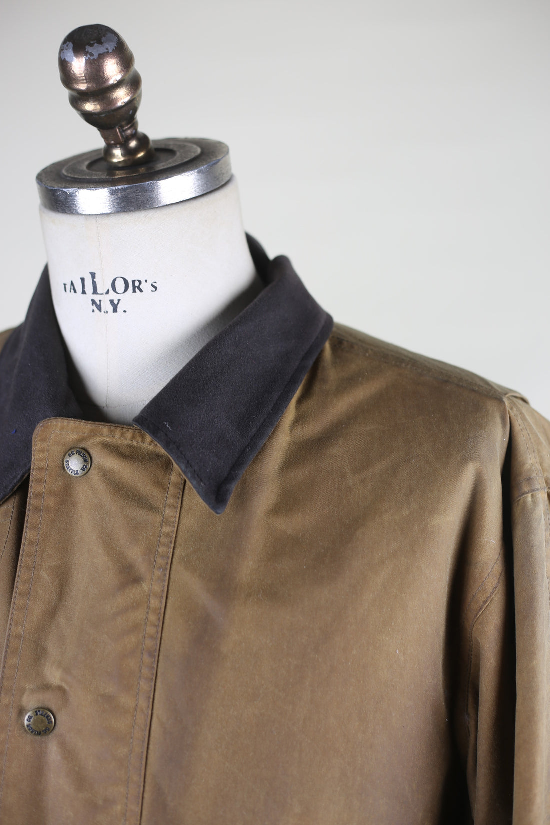 FILSON FIELD WAX JACKET - L -