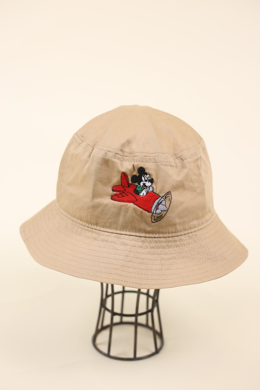 cappellino pescatore  con ricamo