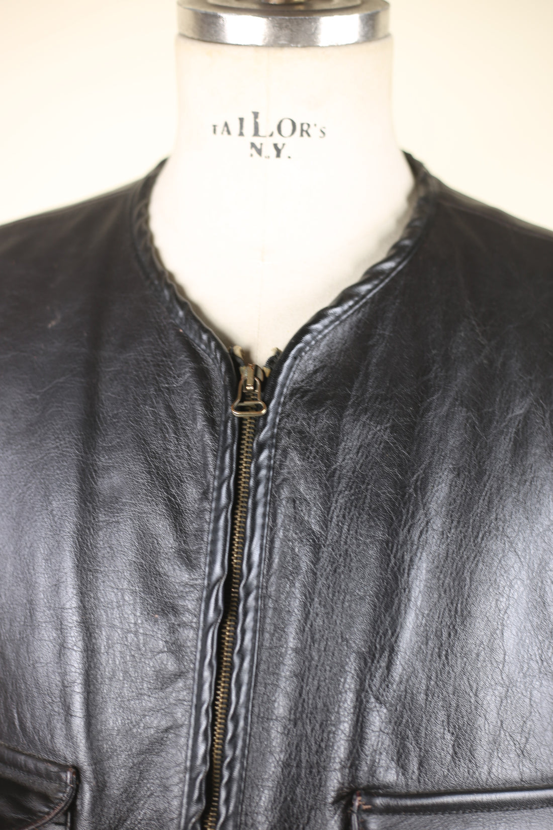 Leather Vest - M -